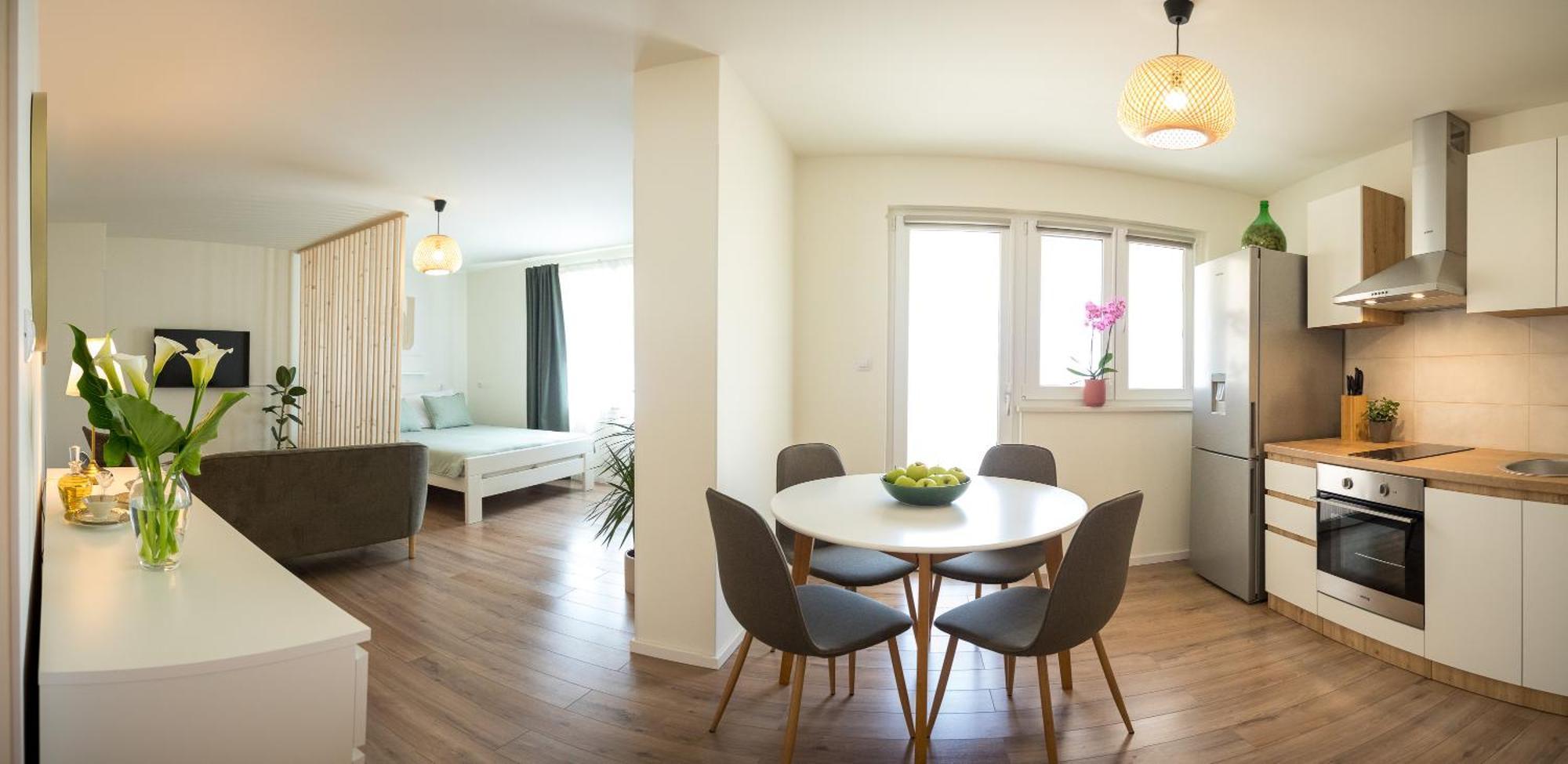 Cozy Room & Studio Kali Ровінь Екстер'єр фото