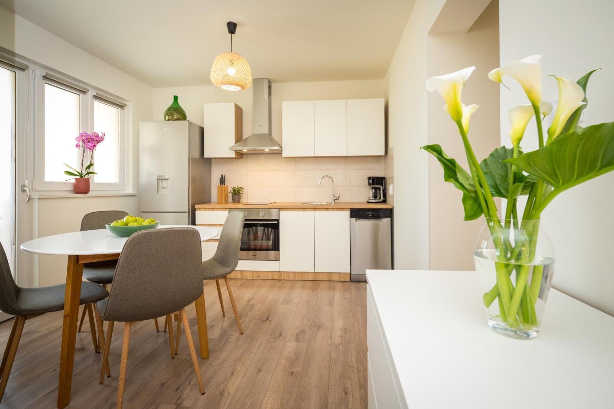 Cozy Room & Studio Kali Ровінь Екстер'єр фото